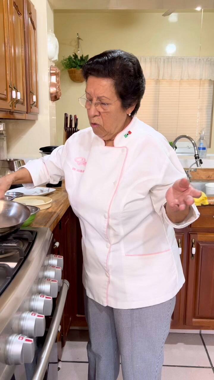 El sencillo truco para sacar el huevo frito de la sartén sin que se rompa