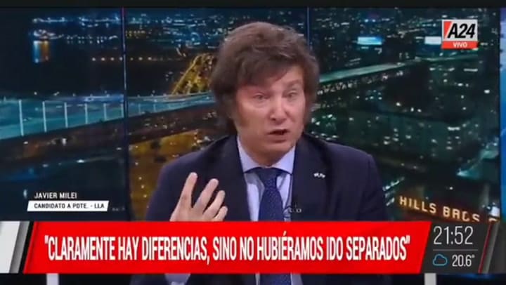 El enojo y los gestos de Milei durante una entrevista por lo que ocurría detrás de cámara