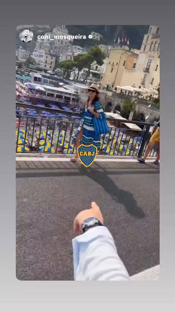 Fantino vio los colores de Boca en plena Costa Amalfitana: su reacción