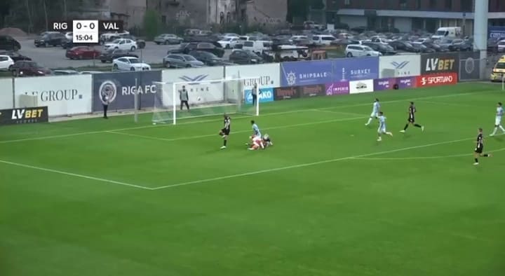 Gol de Ivan Erquiaga en la liga de Letoia