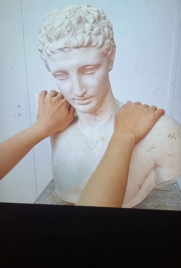 Obra de la artista Florencia Caiazza en la Embajada de España en Roma, se presenta en el marco de Bienalsur