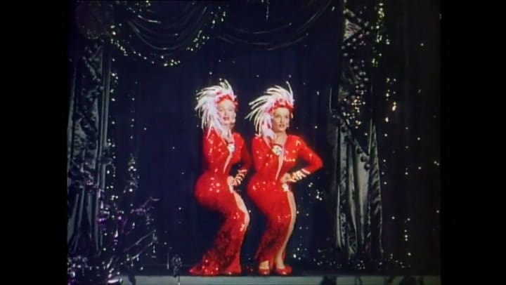 Trailer Los caballeros las prefieren rubias - Fuente YouTube