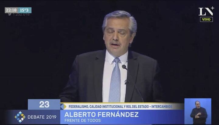 El cruce más picante de Fernández y Macri sobre la prensa y el Indec