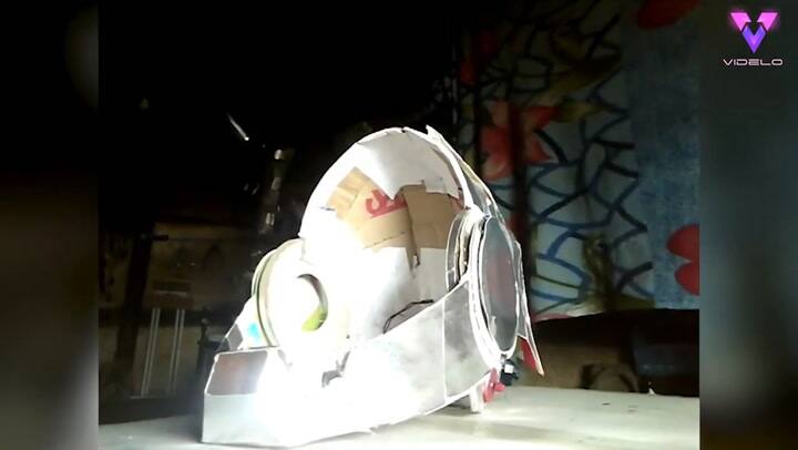 Prem Ningomba, estudiante de arte, crea un traje funcional de Iron Man de tamaño real