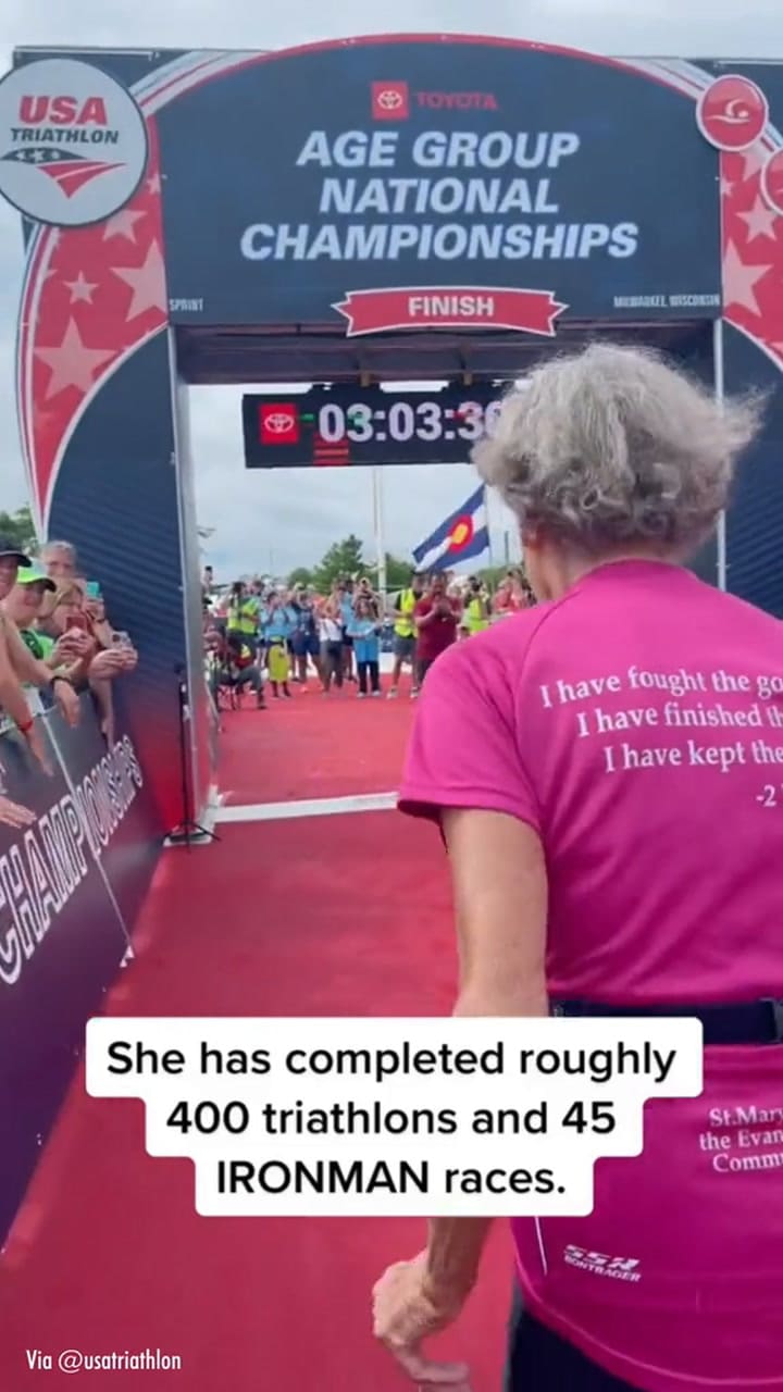 Madonna Buder es la mujer más longeva en participar de un triatlón