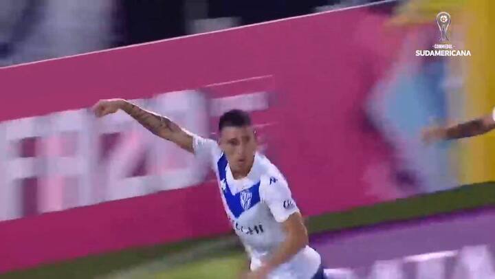 Centurión y la primera alegría para Vélez con un gol para enmarcar - Fuente: CONMEBOL