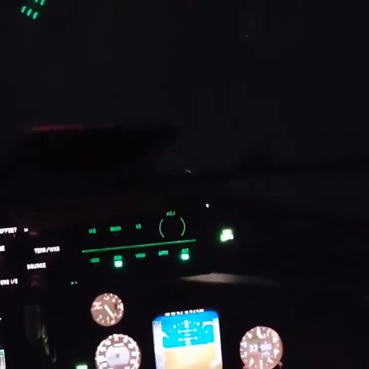 El 'fuego de San Telmo' avistado durante una tormenta por el huracán Idalia en las costas de Florida