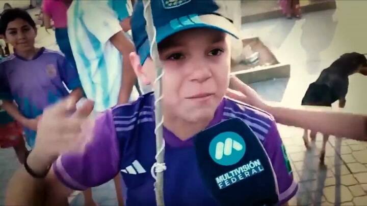 El mensaje del Dibu al niño viral