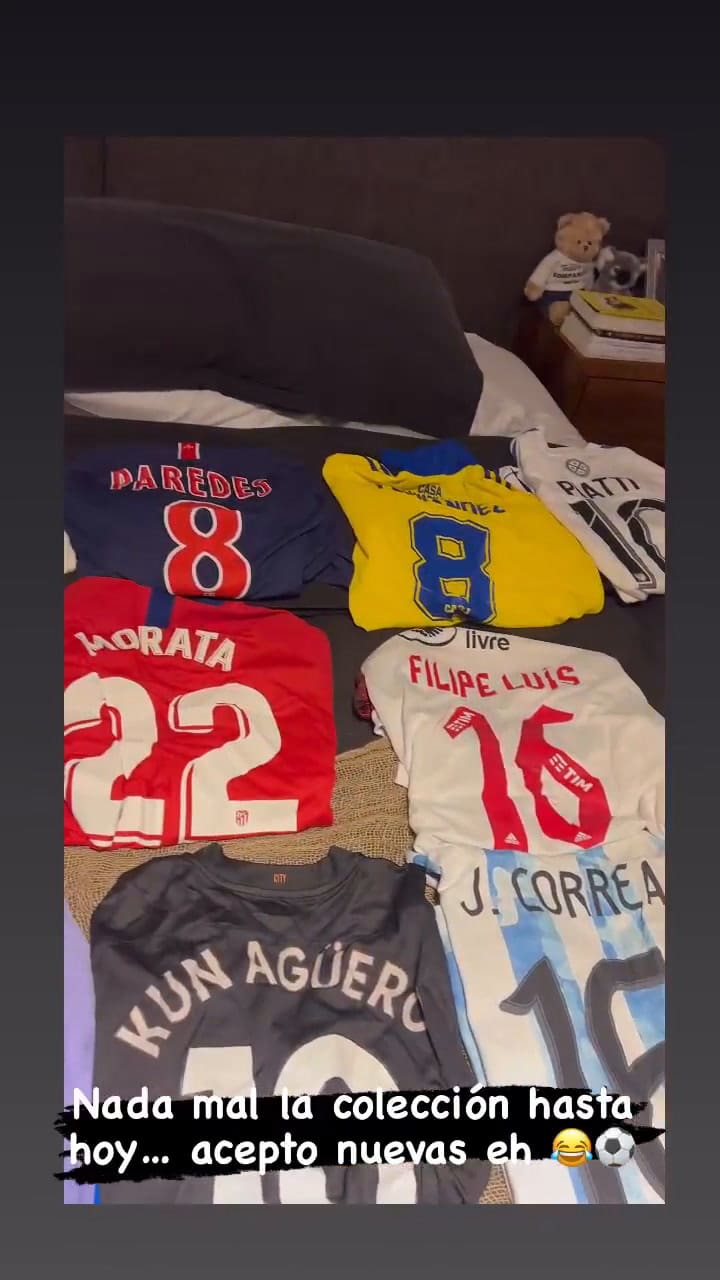 La impresionante colección de remeras de fútbol que mostró Diego Schwartzman