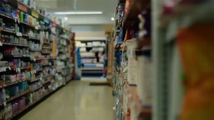 Las familias que reciben beneficios como SNAP, TANF o Medicaid son elegibles automáticamente