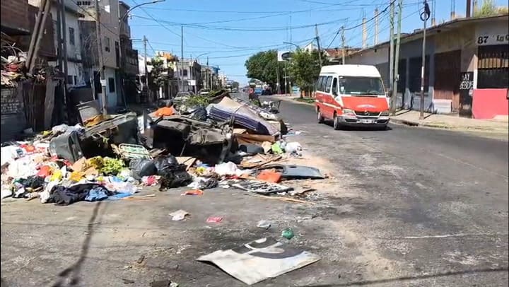 "La esquina de la barricada" en el barrio San Alberto, de La Matanza