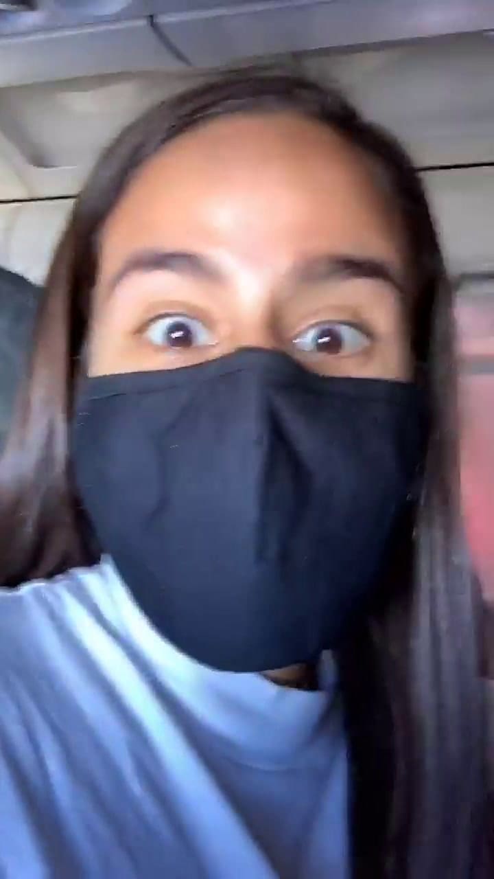 Los viajeros se divierten con la tendnecia de la supuesta carrera entre aviones