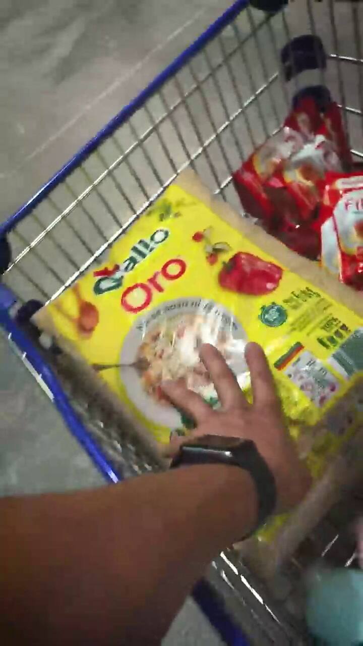 Un chileno reveló cómo compra comida en la Argentina para 5 meses
