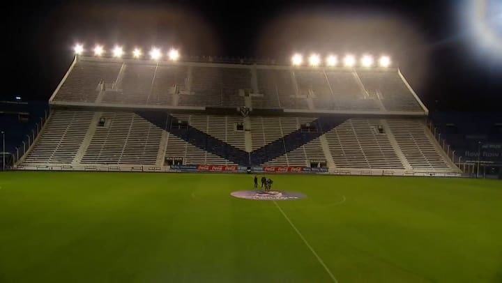 El anuncio de Duki en Vélez