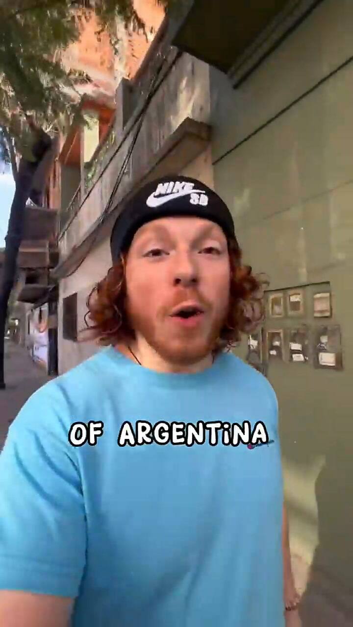 Un turista estadounidense se vacunó gratis en la Argentina y generó polémica en las redes