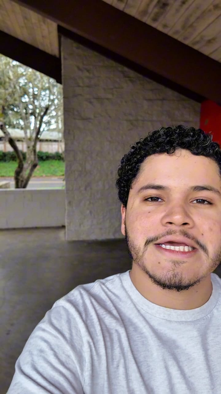 Migrante latino trabaja como bombero en EE.UU.