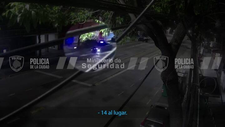 La policía detuvo en Palermo a un delincuente en una moto robada