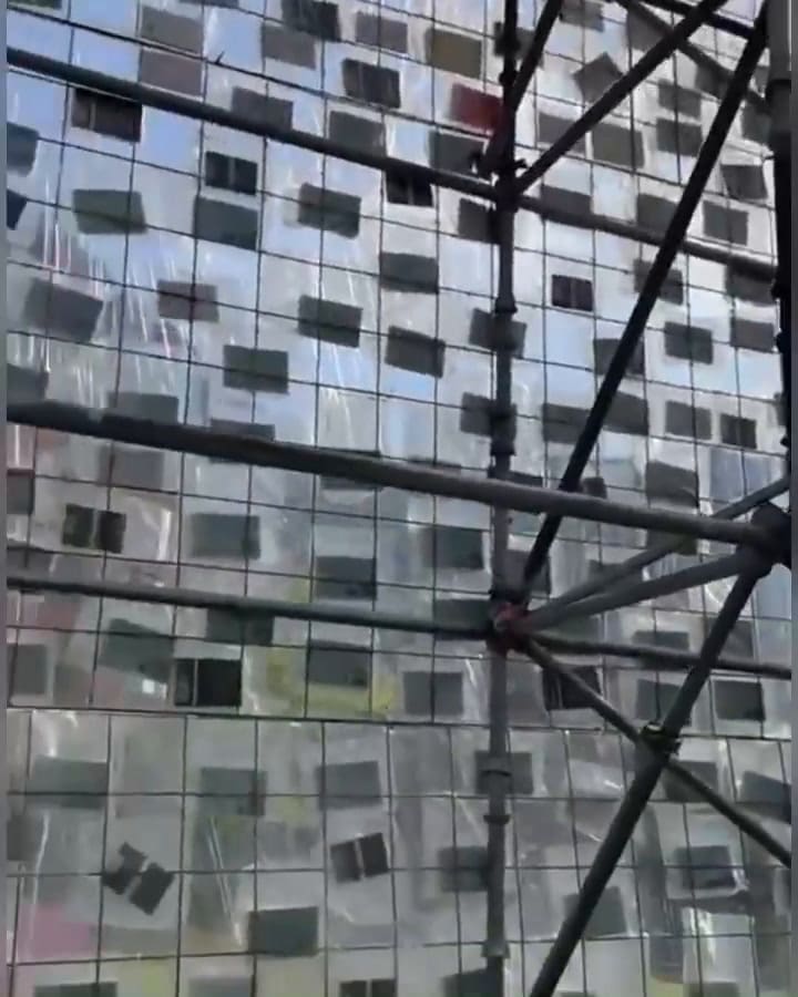 Interior del Big Ben de Marta Minujín