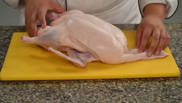 Cómo deshuesar un pato