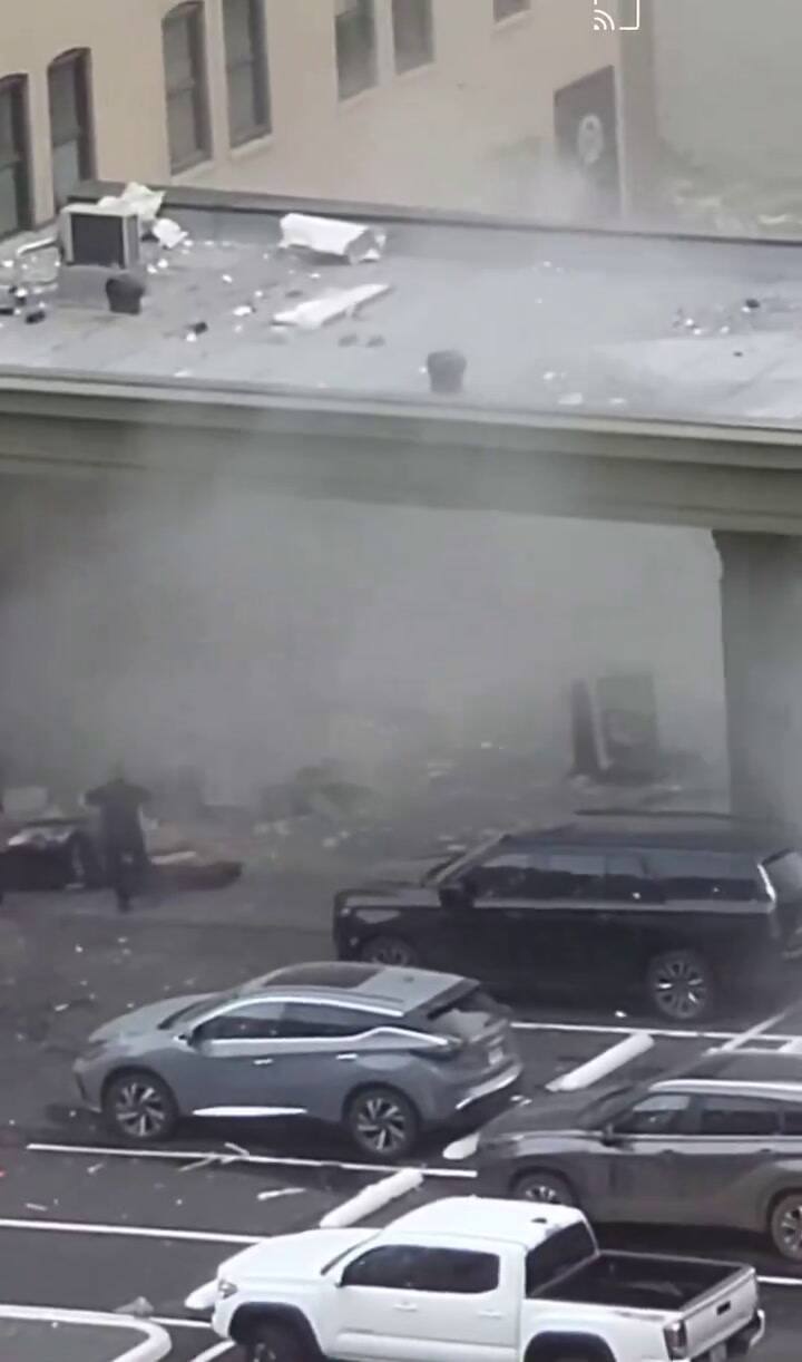 Los instantes siguientes a la explosión