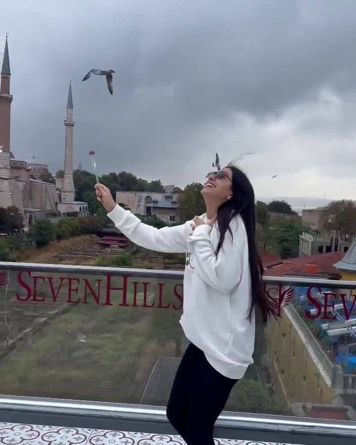 El mal momento de Wanda y Zaira Nara en Turquía