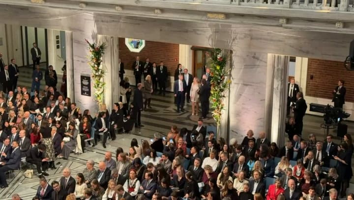 Milei llega a la ceremonia en Oslo