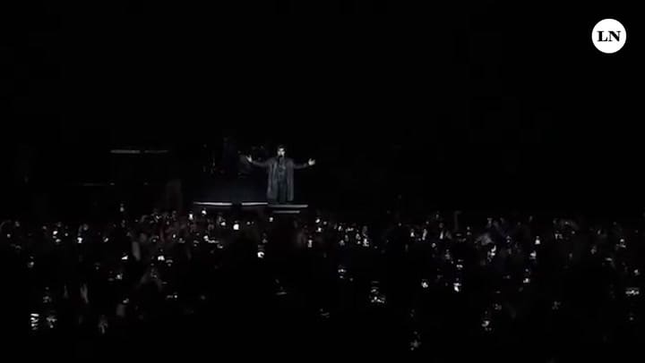 Milei cantó "Panic Show" a capella