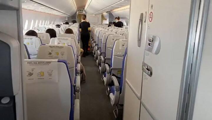 Vuelos fantasmas. Una norma releva a las aerolíneas de volar aún vacíos para conservar el slot