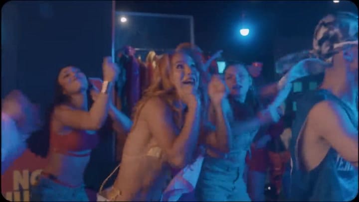 Flor Vigna, El Villano, Gusty Dj - Picaflor (Video Oficial)