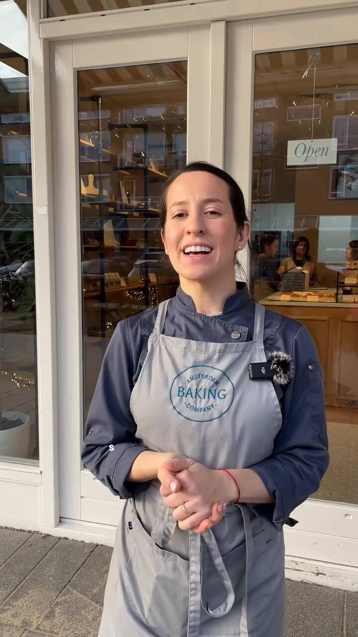 La reina Máxima Zorreguieta visitó una pastelería argentina en Ámsterdam y sorprendió a sus dueñas