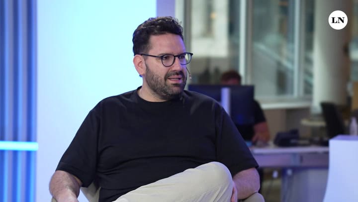 Damián Betular con Maite Peñoñori