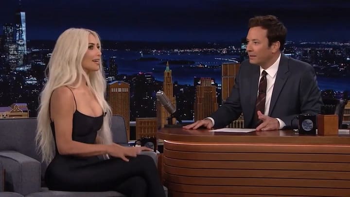 Kim Kardashian reprendió a su hijo en un programa de televisión en vivo