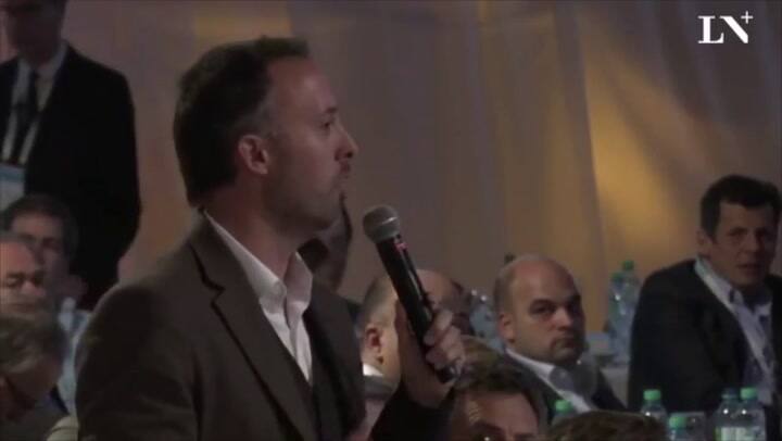 El cruce de Jorge Lanata con empresarios en el Coloquio de IDEA