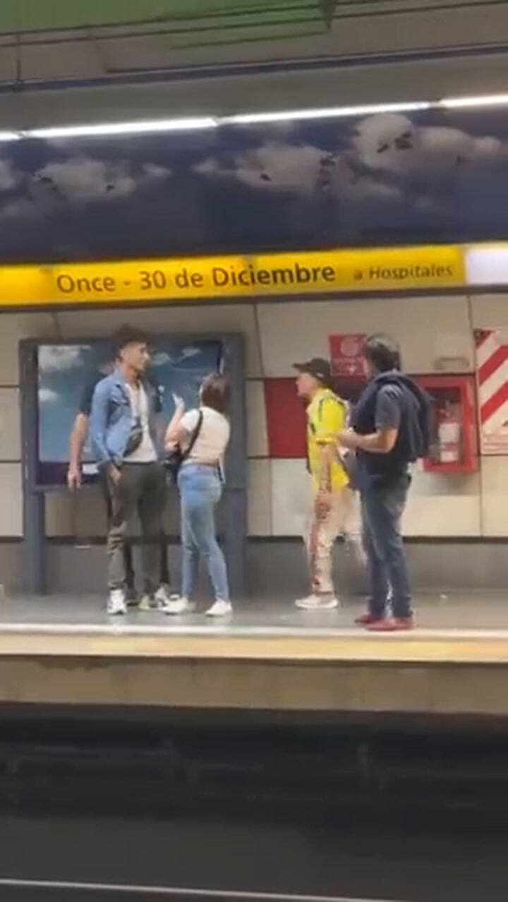 Pelea Subte