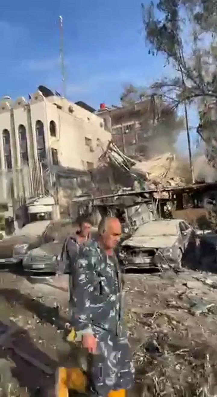 Así quedó la embajada de Irán en Damasco