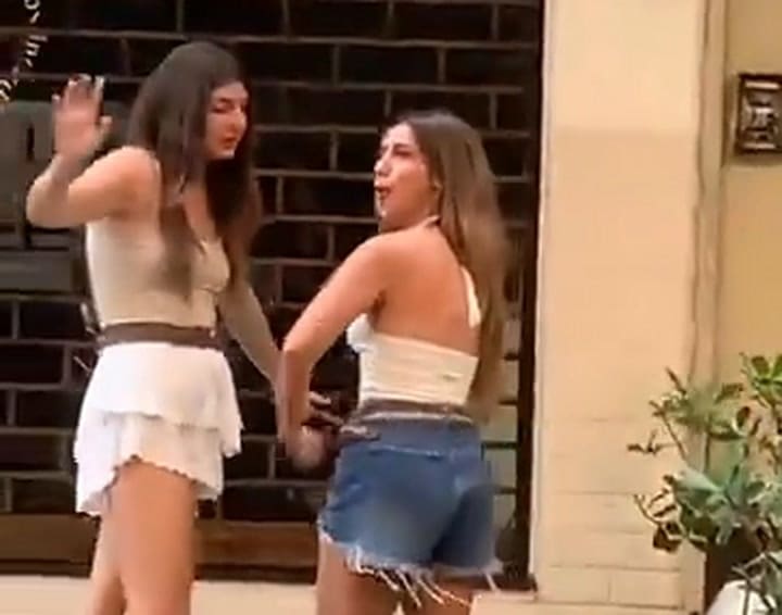 Agostina Páez es la joven denunciada por hacer gestos racistas en un bar de Brasil