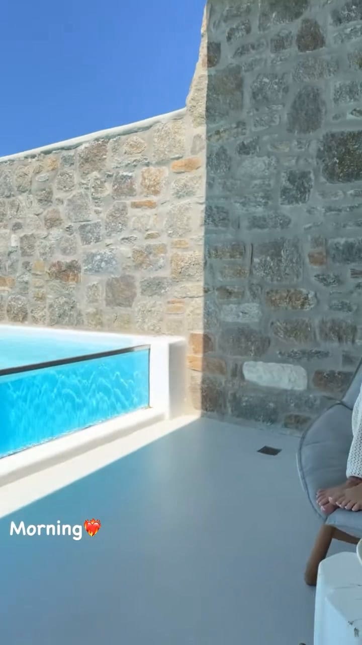 Enzo Fernández y Valentina Cervantes viajaron a Mykonos, Grecia