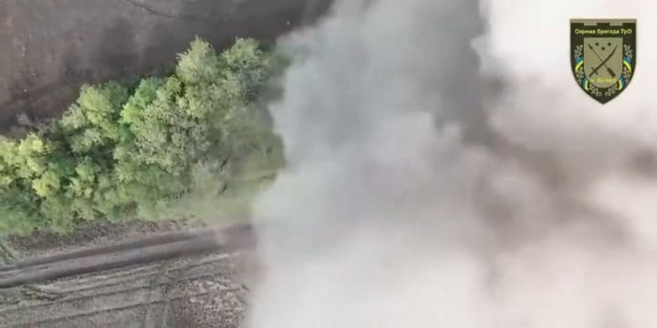 El ataque “kamikaze” de un dron ucraniano que arrasó con un depósito de municiones ruso