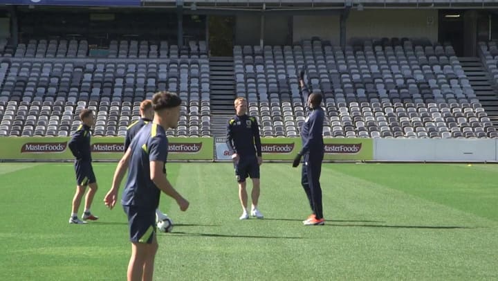 Bolt se entrenó por primera vez en Australia - Fuente: AFP