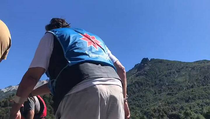 Jorge Rachid, funcionario de Axel Kicillof, esta dentro del grupo que llegó al terreno de Joe Lewis