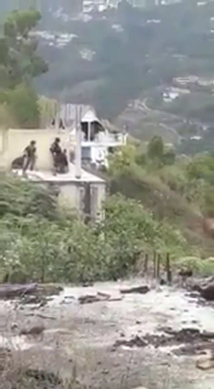 Los integrantes de Fuerza Armada Nacional Bolivariana atacaron el lugar con lanzagranadas