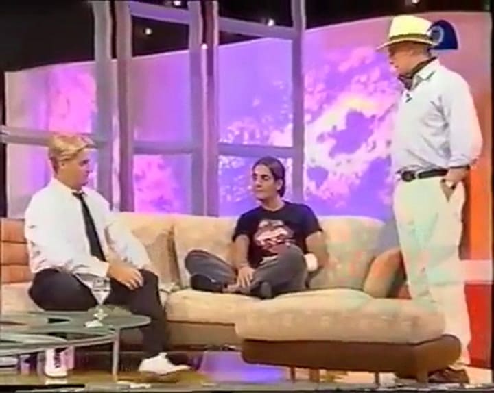 Martín Revoira Lynch recibe a Pablo Echarri - Fuente: Youtube