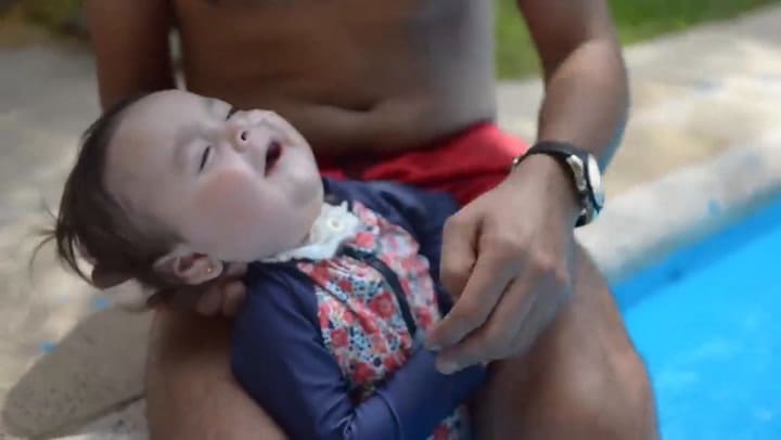 Santiago Maratea en un documental sobre el AME