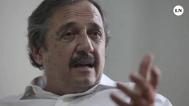 Ricardo Alfonsín se metió en el debate sobre Argentina, 1985 y le respondió a Luis Brandoni