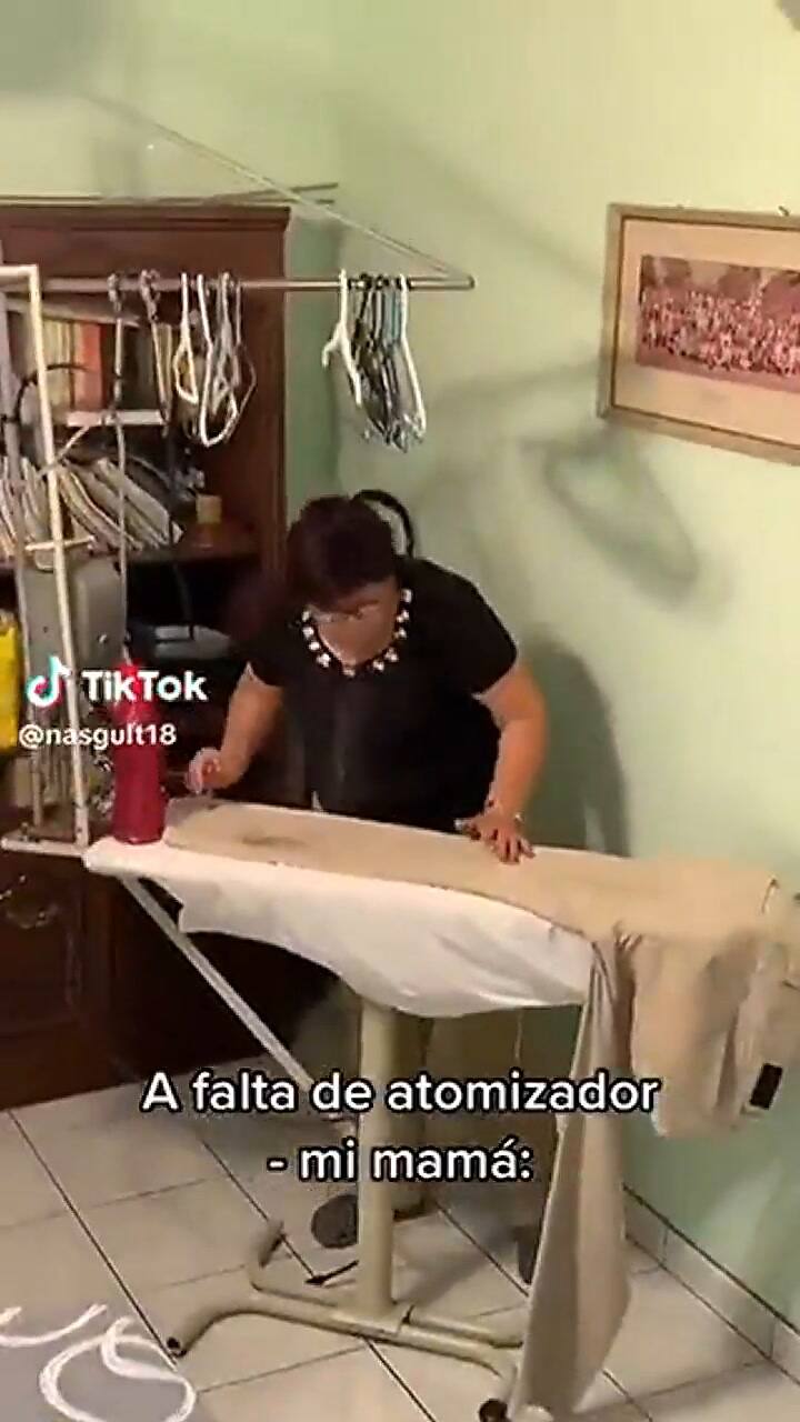 Tiene una particular técnica para planchar la ropa y se volvió viral