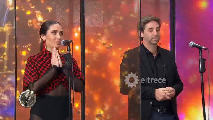 Cantando 2020. A pedido de su coach, Laura Novoa decidió contar que es disléxica - Fuente: eltrece