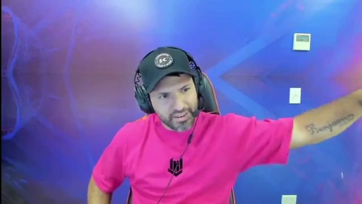 Kun Agüero se metió en la polémica de Gran Hermano y pidió que la gente saque a una participante