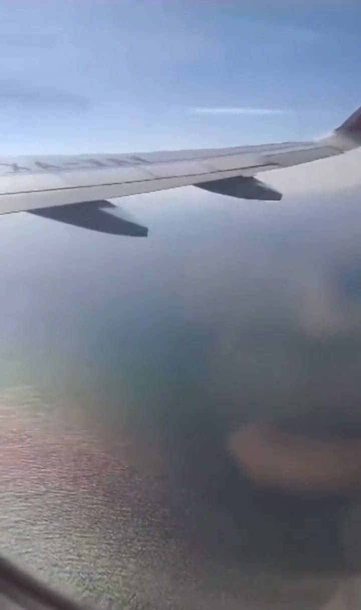 El escalofriante momento que se vivió en un vuelo