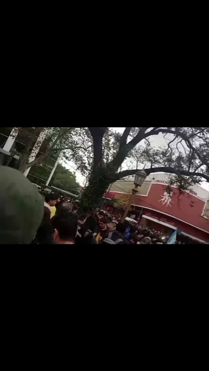 Salta Presente VIVA LA LIBERTAD CARAJO (1)