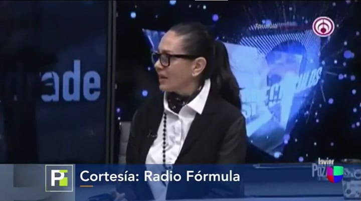 Yolanda Andrade, la mujer que asegura que hace 20 años se casó con Verónica Castro - Univision